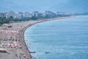 Turizmde İletişim: Gülümsemenin Ötesinde Bir Sanat